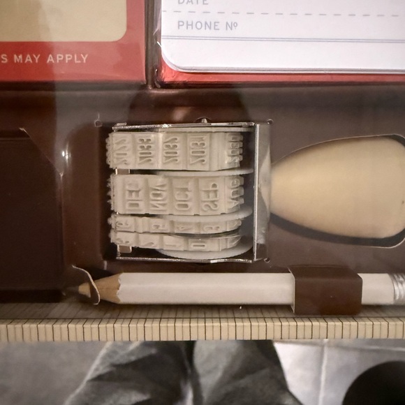 Library Stamp Kit - Picture 4 of 5